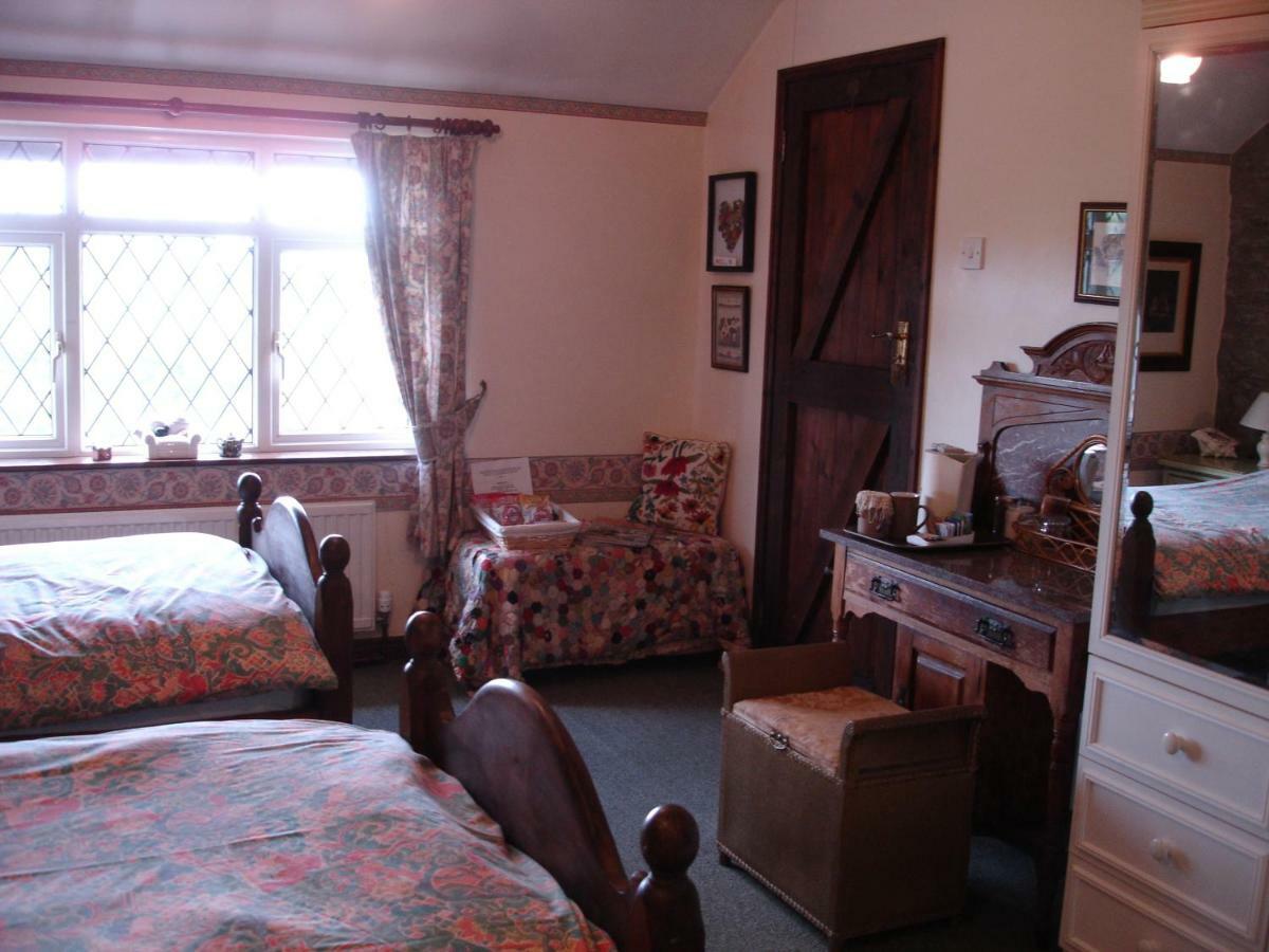 Five Saints Farmhouse B&B Pumpsaint エクステリア 写真