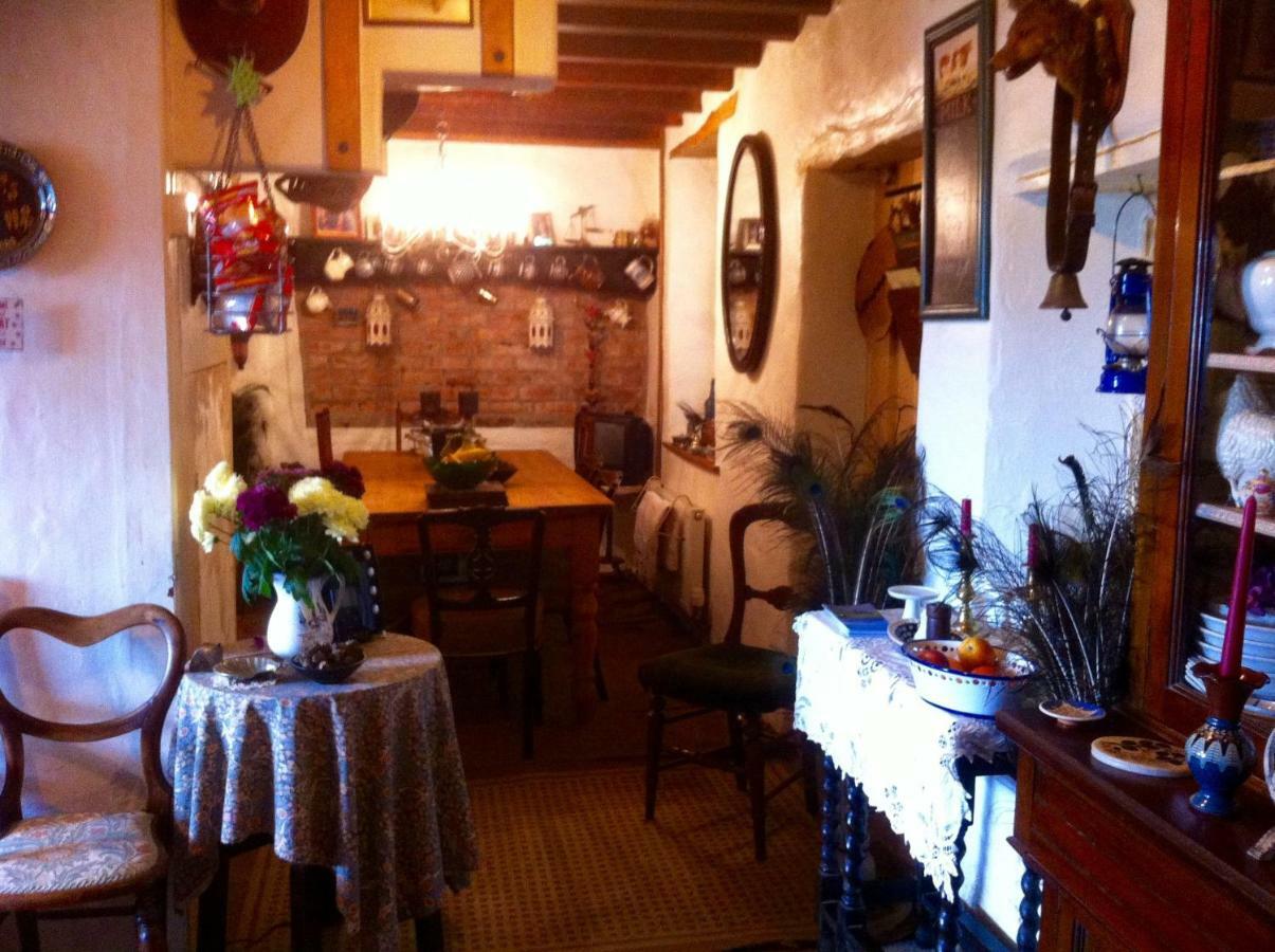 Five Saints Farmhouse B&B Pumpsaint エクステリア 写真
